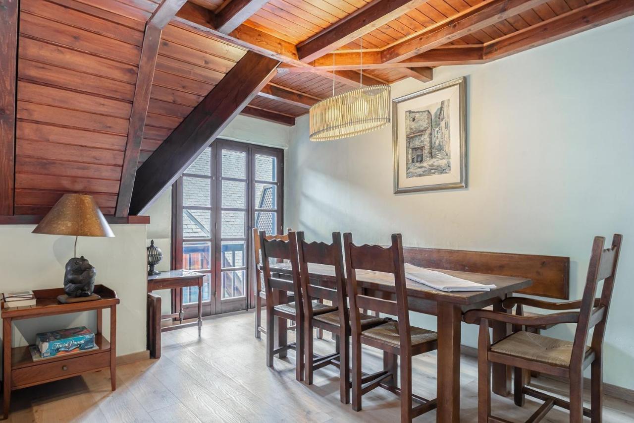 Appartamento Luderna - Triplex Nin C2 Arenho Naut Aran Esterno foto